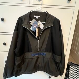 Women’s XL Los Angeles Dodgers windbreaker
